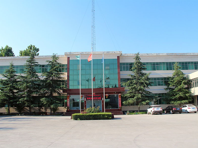 公司響應(yīng)國(guó)家環(huán)保要求，對(duì)企業(yè)進(jìn)行土壤檢測(cè)，各項(xiàng)檢測(cè)結(jié)果均達(dá)標(biāo)